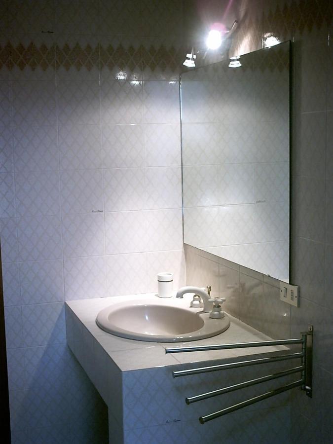 B&B Hollywood Olivadi ภายนอก รูปภาพ